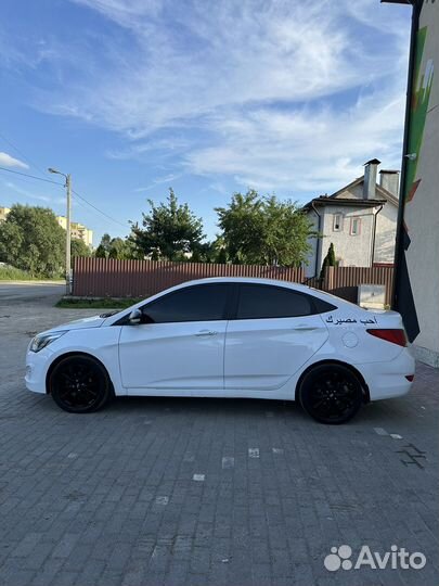 Hyundai Solaris 1.6 AT, 2014, 238 000 км