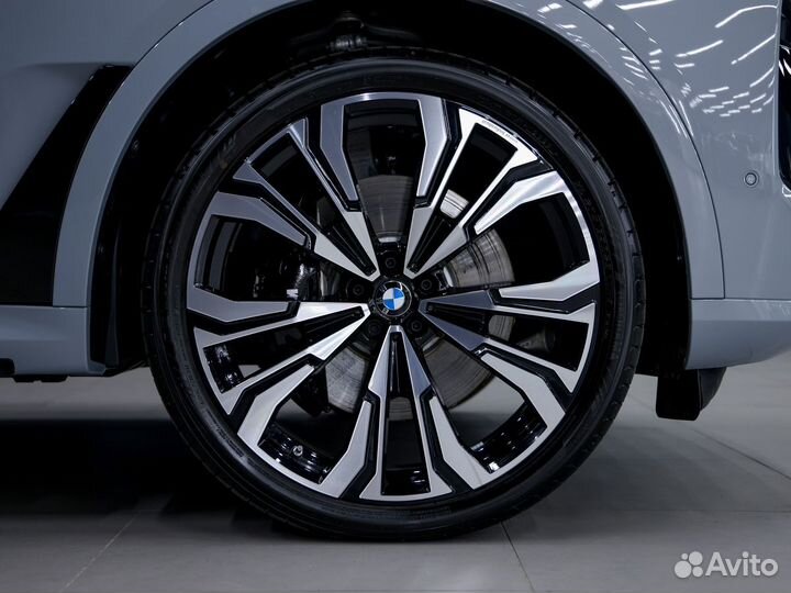 BMW X7 3.0 AT, 2024, 34 км