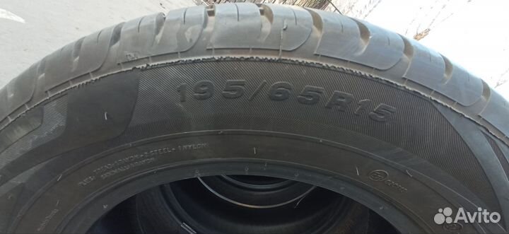 Viatti Strada Asimmetrico 195/65 R15