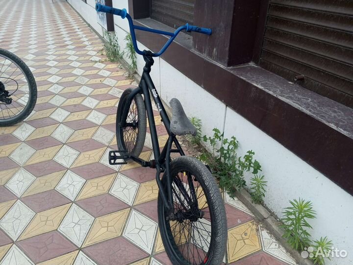 Трюковой велосипед bmx