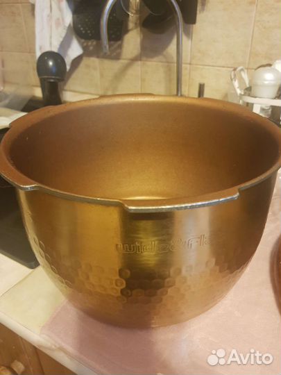 Чаша для мультиварки Bork U7OO оригинальная