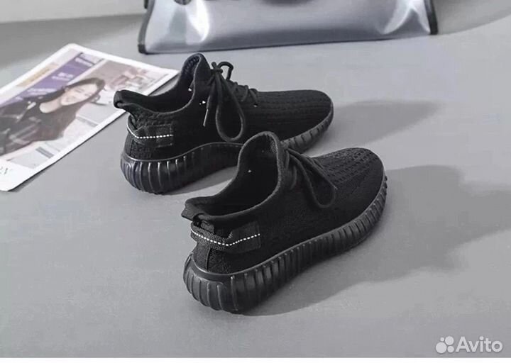 Кроссовки мужские adidas yeezy