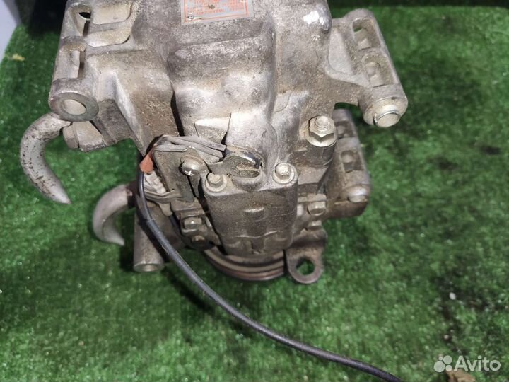 Компрессор кондиционера Mazda 3 BK Mazda 5