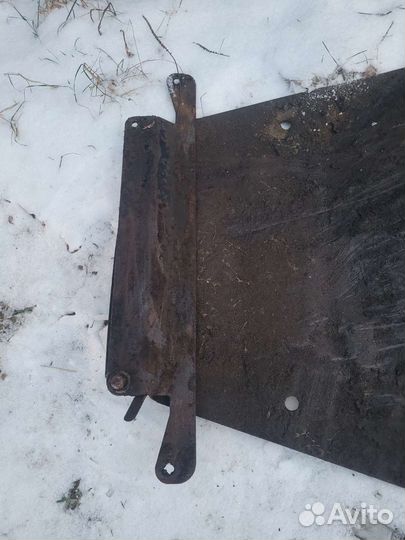 Запчасти на джили мк