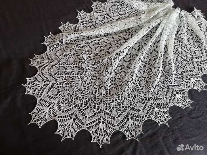 Шаль ажурная