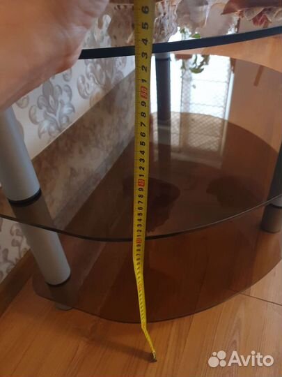 Стеклянная тумба под тв