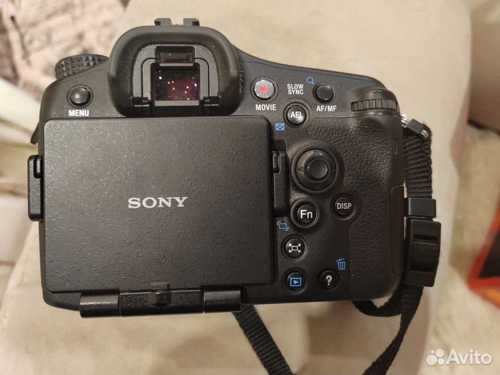 Зеркальный фотоаппарат sony a77