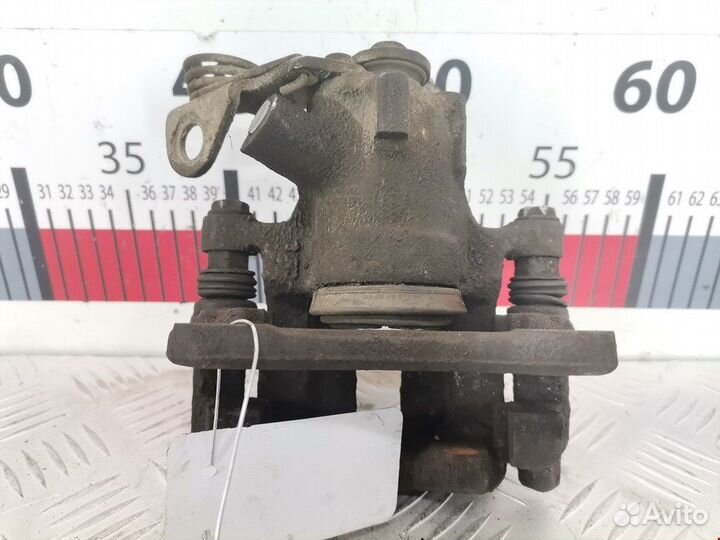 Суппорт задний правый для Audi A4 B5 8D0615424