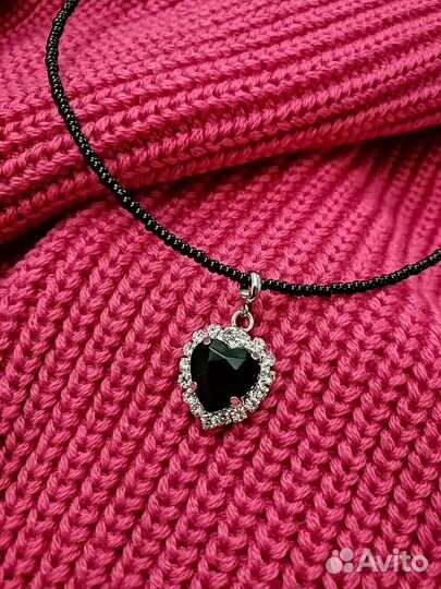 Колье Чокер из бисера чёрный с сердцем