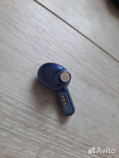 Беспроводные наушники JBL live PRO+