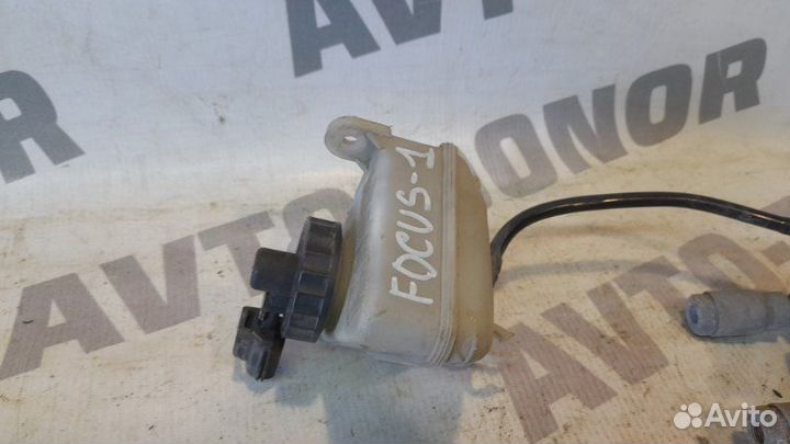 Главный тормозной цилиндр Ford Focus 1