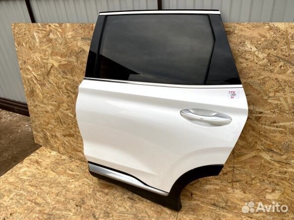 Дверь задняя левая Hyundai Santa Fe 4