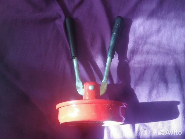 Закаточная машинка