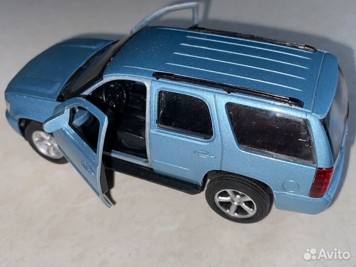 Моделька автомобиля