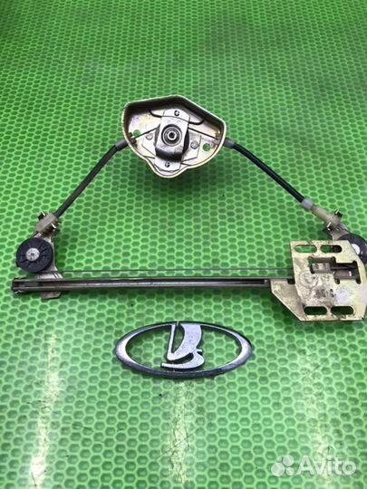 Стеклоподъёмник задний левый LADA 2123 2002