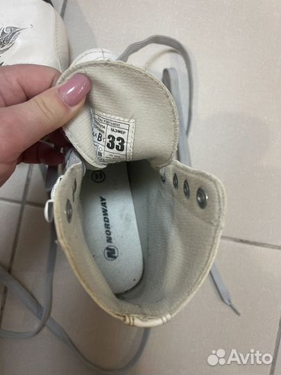 Коньки фигурные