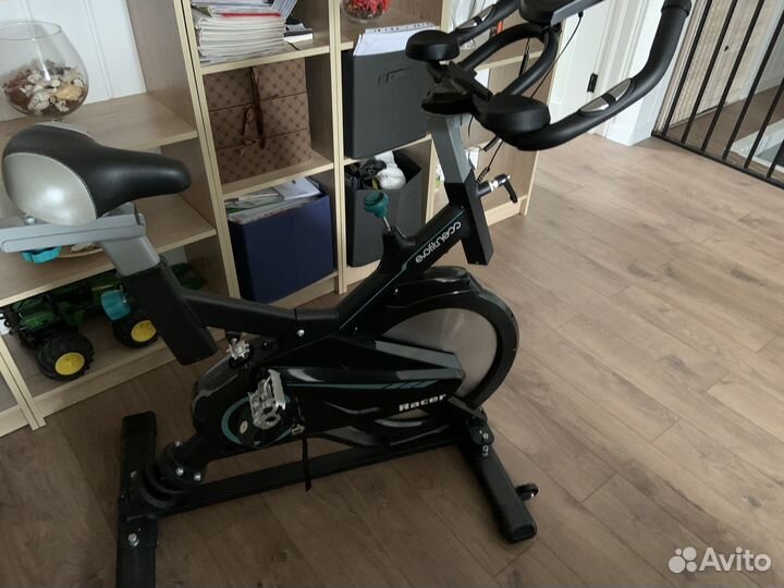 Велотренажер Спин-байк EVO fitness Racer