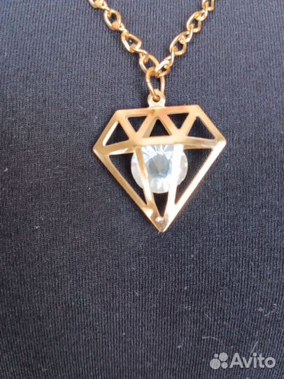 Цепочка женская золотого цвета