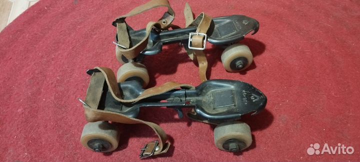 Роликовые коньки СССР