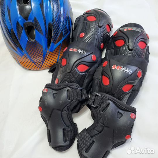 Шлем защита для роликов и велосипеда детская