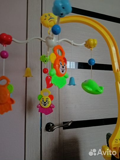 Детский электромобиль