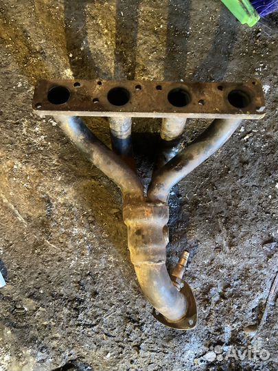 Выпускной коллектор LADA vesta