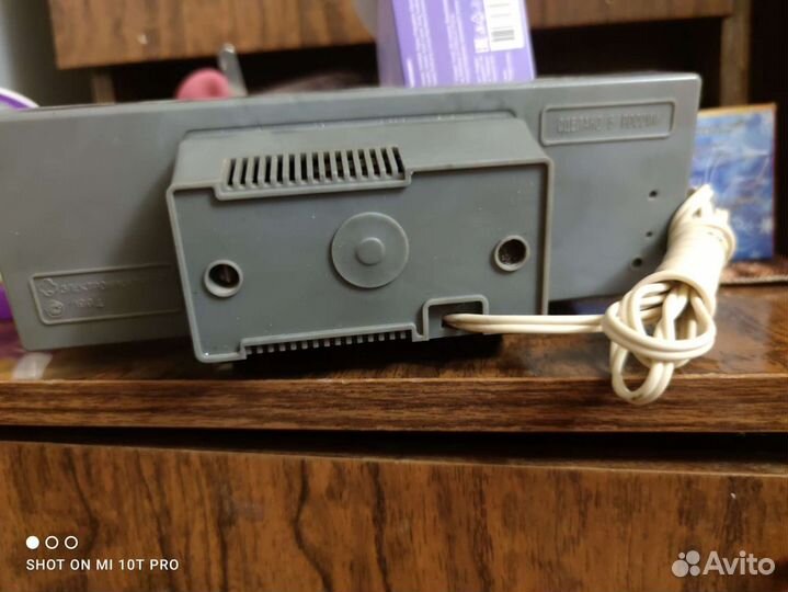 Часы электроника 7