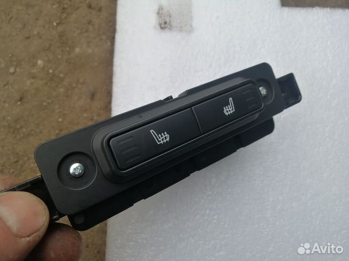 Кнопка обогрева сидений Range Rover Spor 2 L494