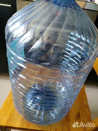 19л Пластиковые бутыли из-под питьевой воды пустые