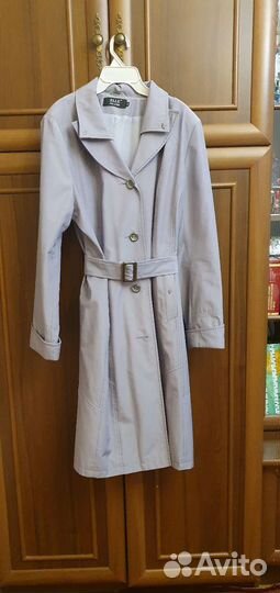 Плащ женский