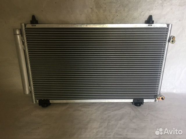 Радиатор кондиционера Тойота Авенсис Королла