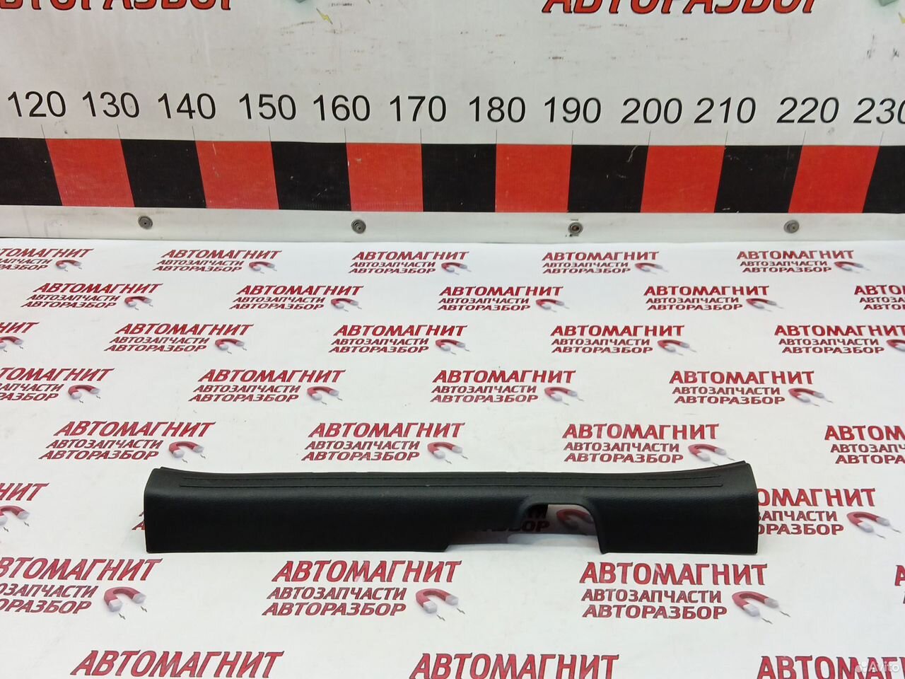 Накладка порога передняя правая Киа Соул 3