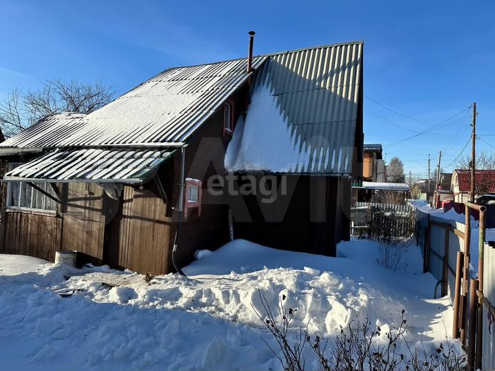 Дача 40 м² на участке 4,3 сот.