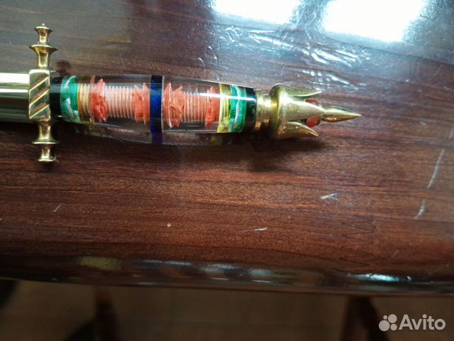 Ручка шариковая подарочная