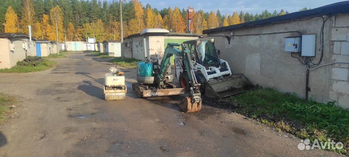 Мини-экскаватор, мини-погрузчик, ямобур