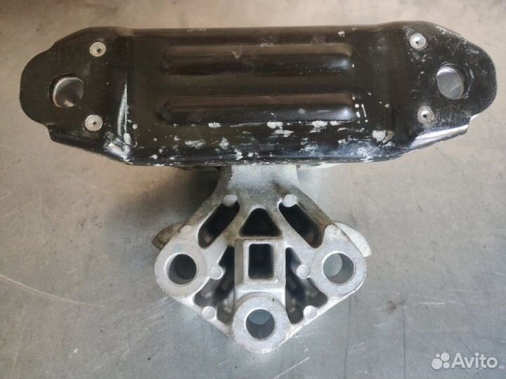 Подушка двигателя передняя левая Chery Tiggo Pro 7