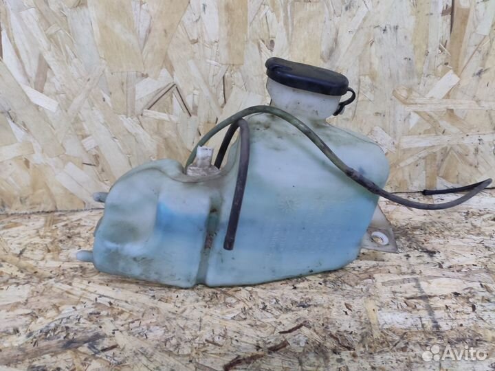 Бачок омывателя Renault Kangoo 1