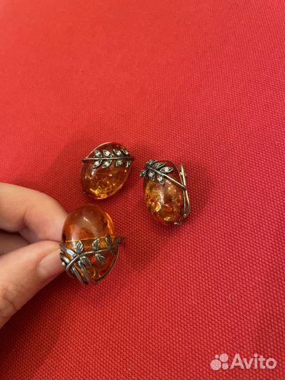 Серебряное кольцо