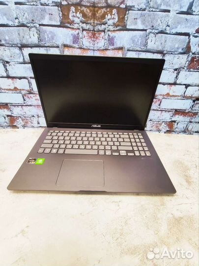 Ноутбук для игр. ryzen