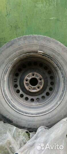 Nexen DH 65 215/65 R16 98H