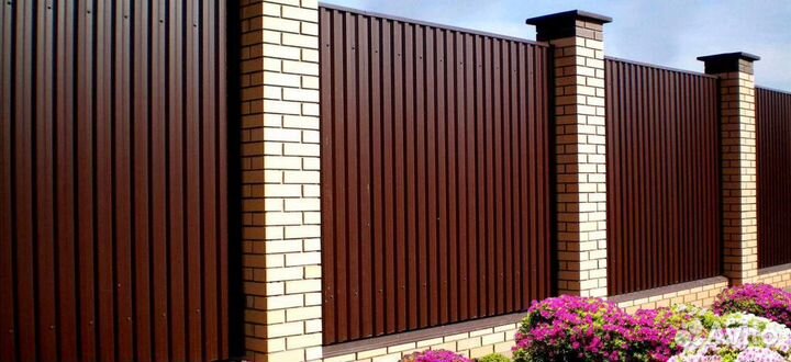 Заборы из профнастила