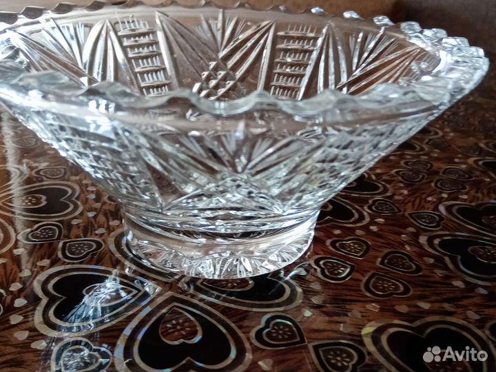 Вазы, хрусталь