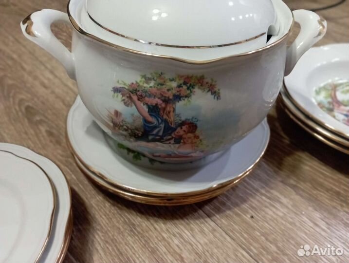 Сервиз столовый