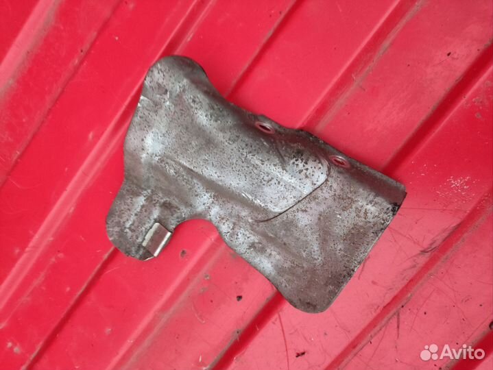 Термоэкран mercedes om651