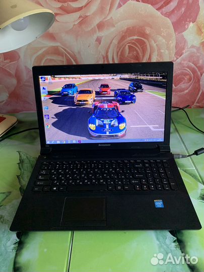 Lenovo B590 2Ядра/4Gb/Intel HD/640Gb/нов батарея