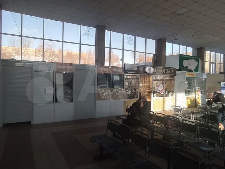 Автовокзал, торговая площадь