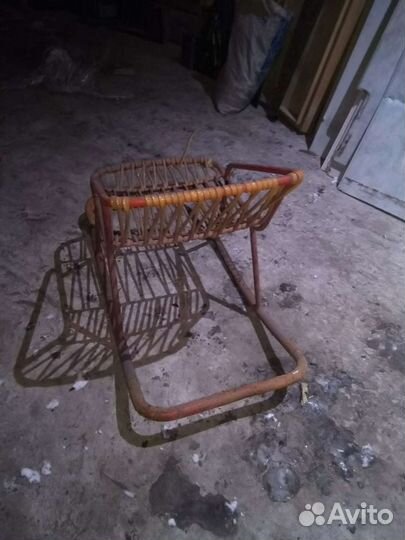 Кресло качалка детская старинная