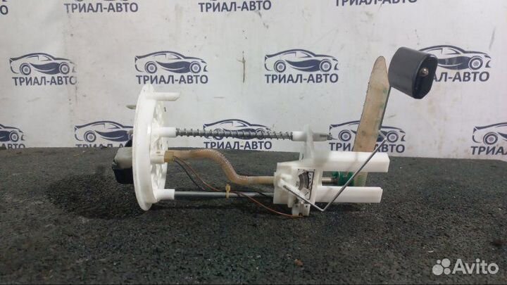 Датчик уровня топлива Kia Sorento XM 2.2L diesel