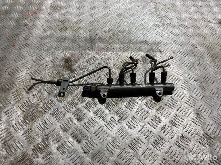 Топливная рампа Ssangyong Actyon New CK D20T 2011