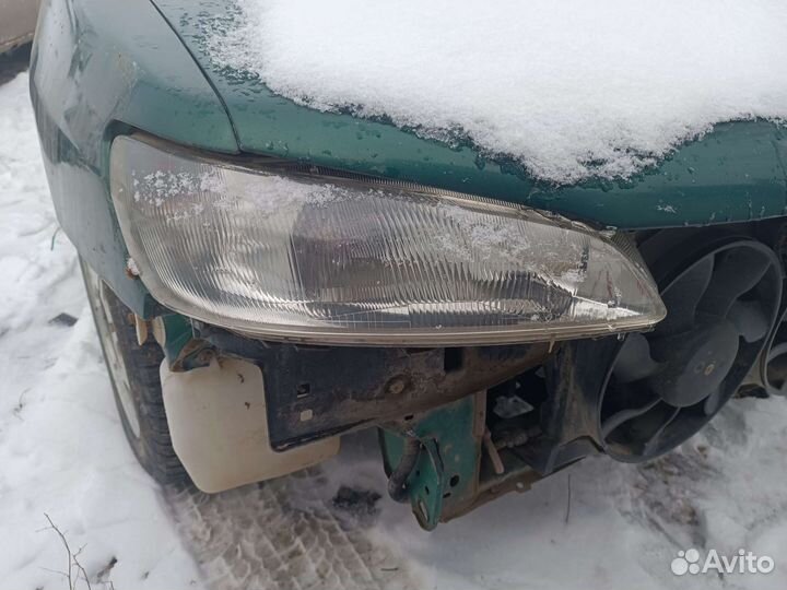 Фары peugeot 306